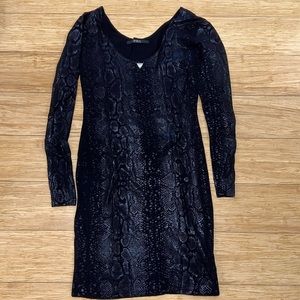 Guess black python-like fabric dress with long sleeves - good condition